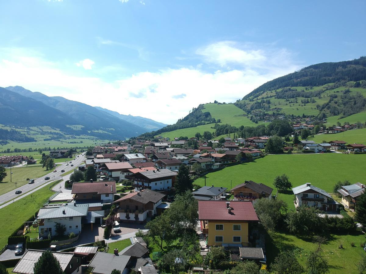 Appartement Am Tatscherlehen Piesendorf Exterior foto